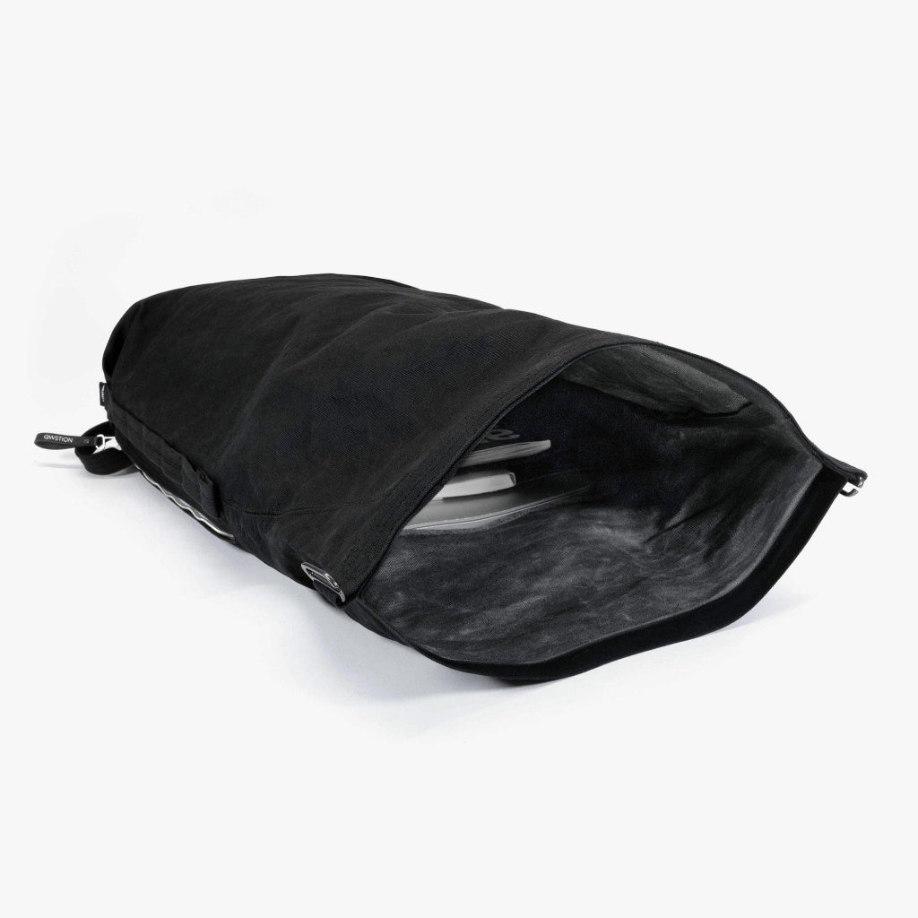 Qwstion - Bananatex Roll Pack – Fabrica X